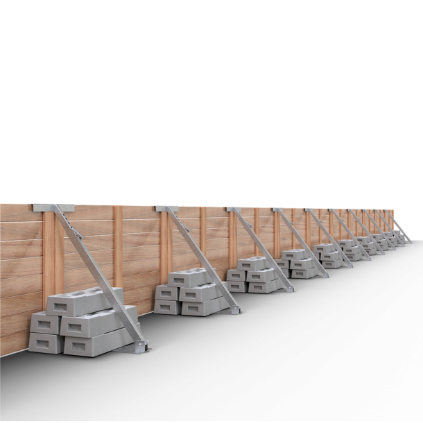 Fodplade af genbrugsplast | L�ngde: 690 mm H�jde: 140 mm Bredde: 255 mm 5 huller, 4x runde 42 mm, 1 x 60x60 mm, farve: sort, 26 kg